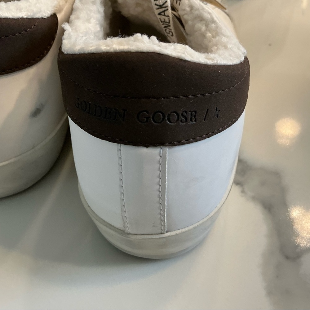 NEW in BOX Golden Goose Women's White and Gold Sneakers - Picture 10 of 16